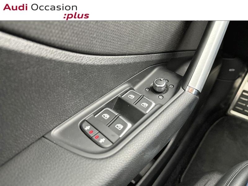 Voitures occasions Audi Q2 S line Paris