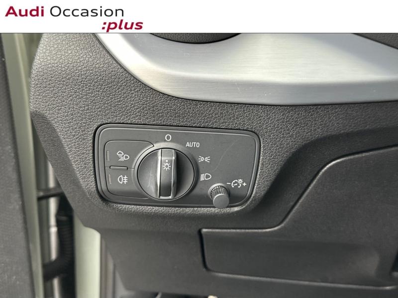 Voitures occasions Audi Q2 S line Paris