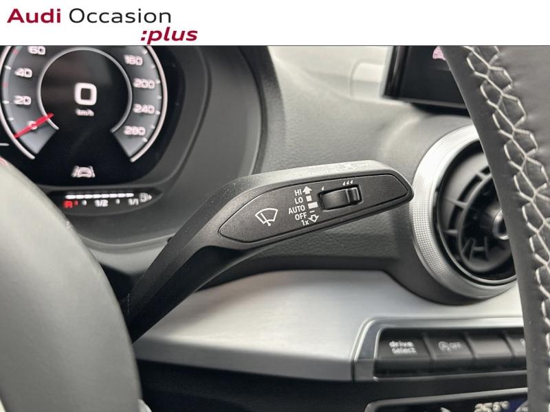 Voitures occasions Audi Q2 S line Paris