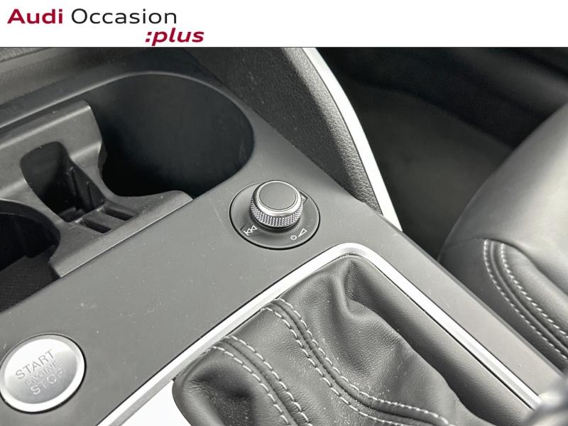 Voitures occasions Audi Q2 S line Paris