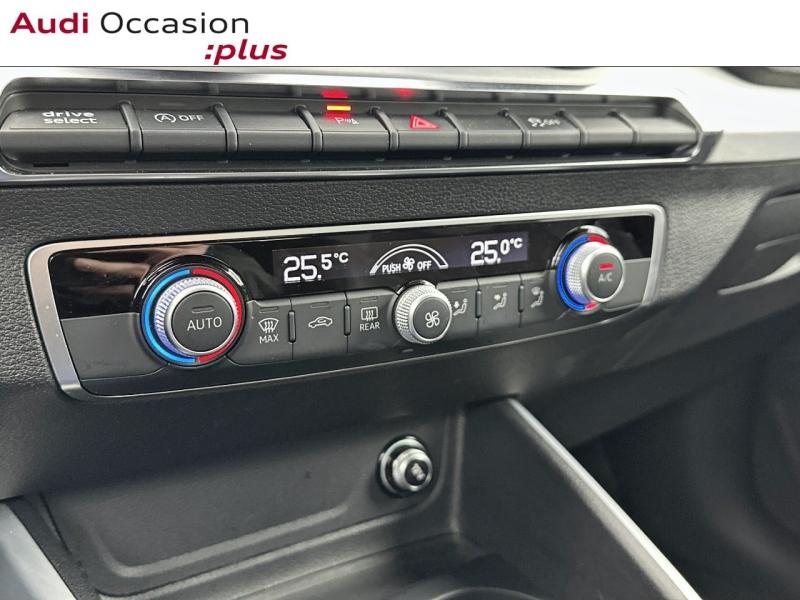 Voitures occasions Audi Q2 S line Paris