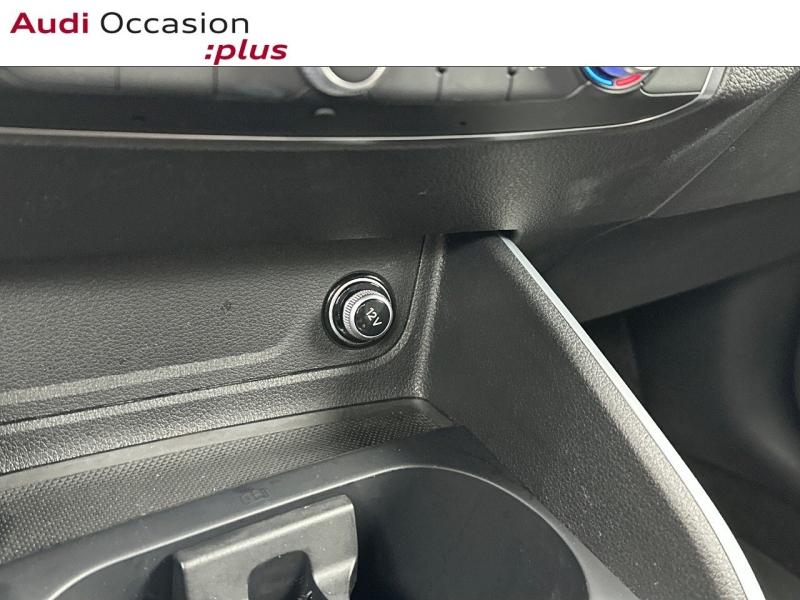 Voitures occasions Audi Q2 S line Paris