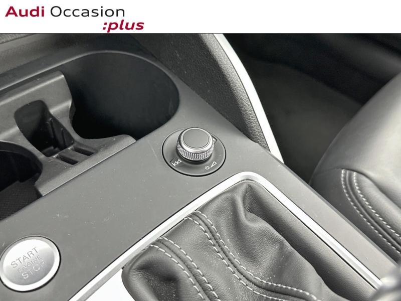 Voitures occasions Audi Q2 S line Paris