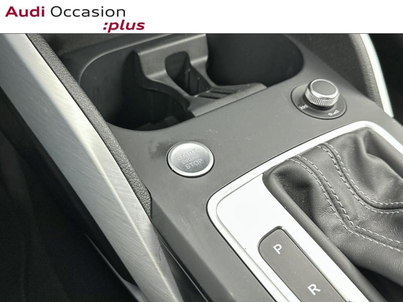 Voitures occasions Audi Q2 S line Paris