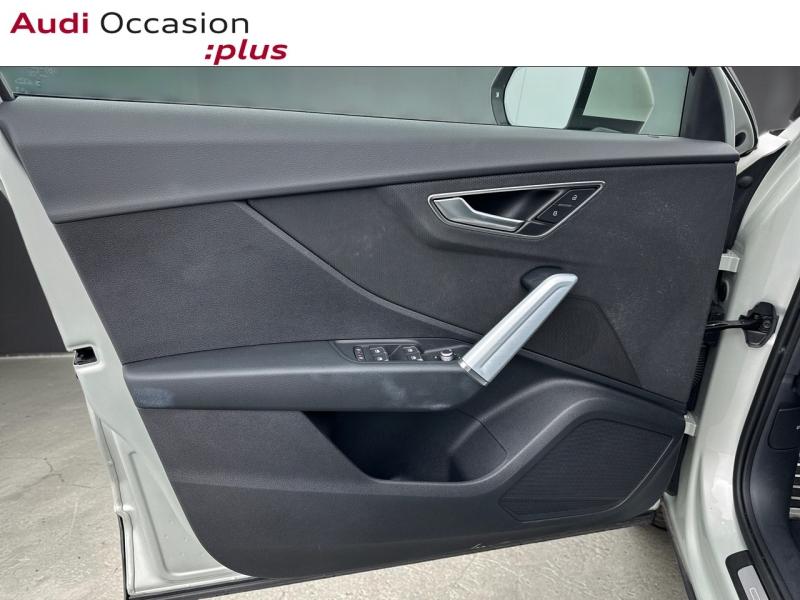 Voitures occasions Audi Q2 S line Paris