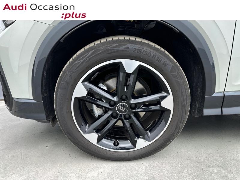Voitures occasions Audi Q2 S line Paris