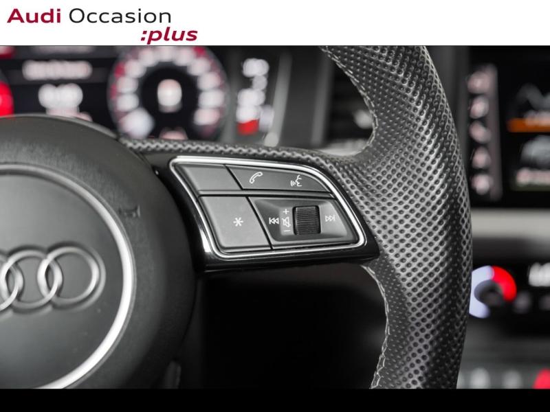 Voitures occasions Audi A1 Sportback S line plus Paris