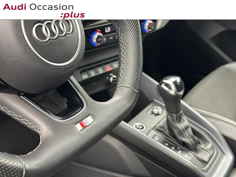 Voitures occasions Audi A1 Sportback S line plus Paris
