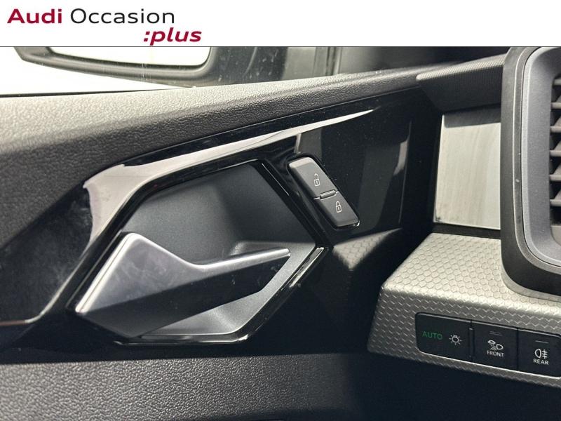 Voitures occasions Audi A1 Sportback S line plus Paris