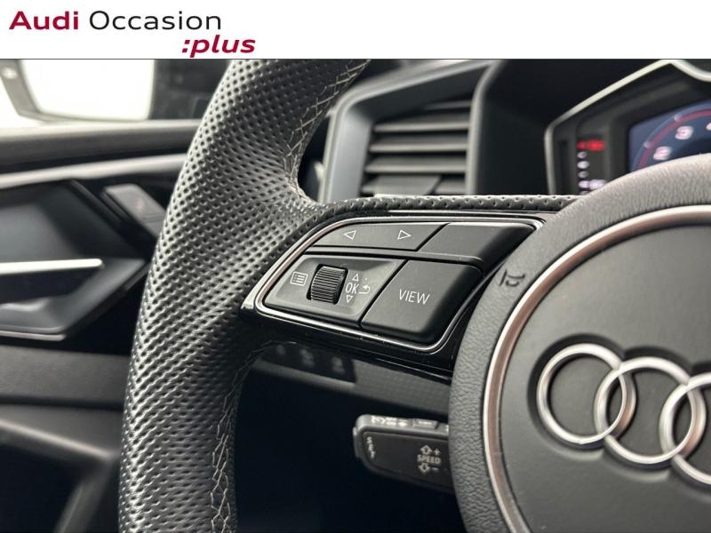 Voitures occasions Audi A1 Sportback S line plus Paris
