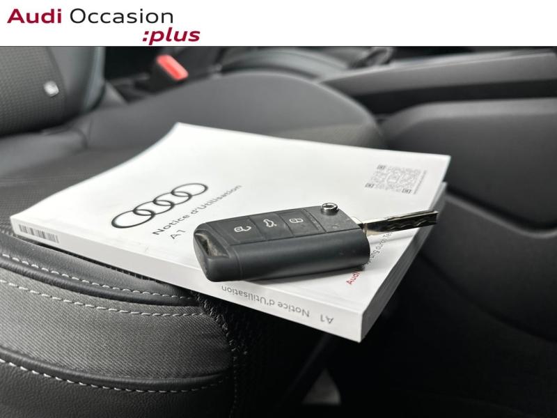 Voitures occasions Audi A1 Sportback S line plus Paris