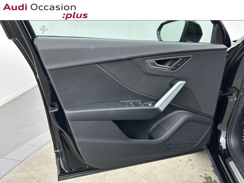 Voitures occasions Audi Q2 S line Paris