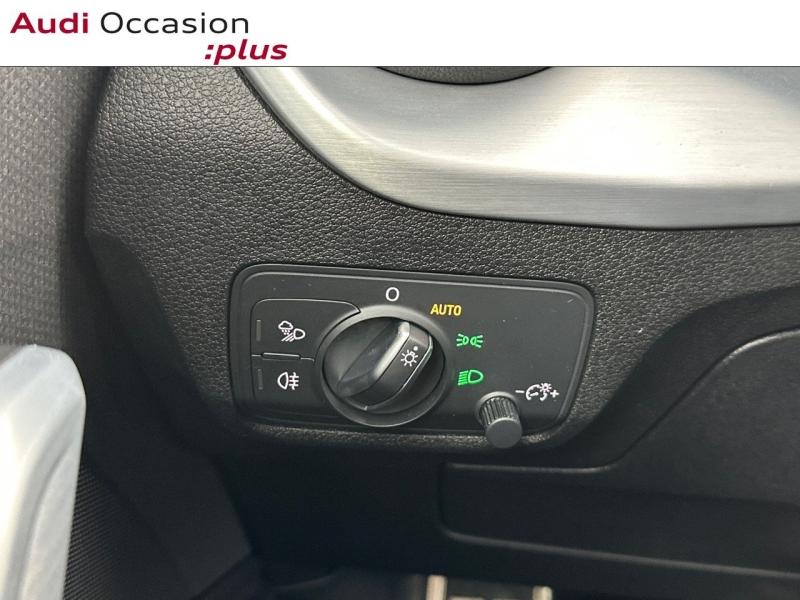 Voitures occasions Audi Q2 S line Paris