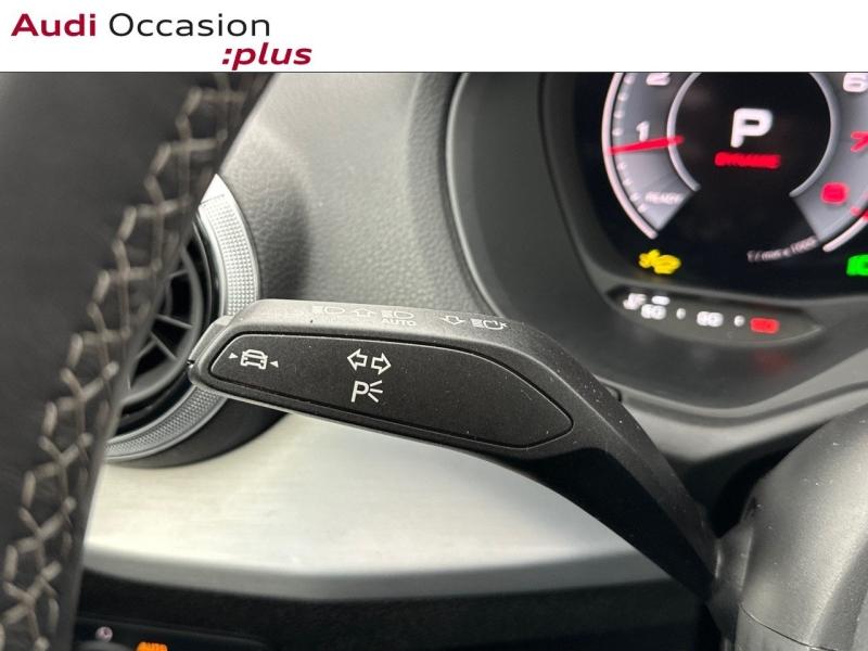 Voitures occasions Audi Q2 S line Paris