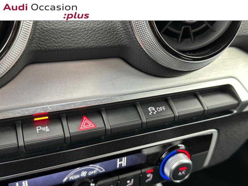 Voitures occasions Audi Q2 S line Paris