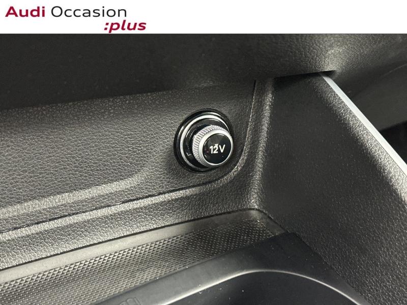 Voitures occasions Audi Q2 S line Paris