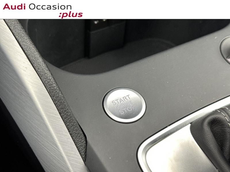 Voitures occasions Audi Q2 S line Paris