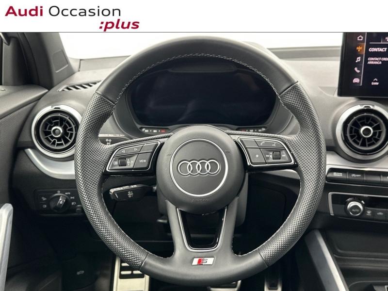 Voitures occasions Audi Q2 S line Paris