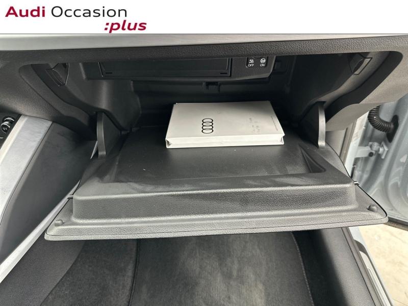 Voitures occasions Audi Q2 S line Paris