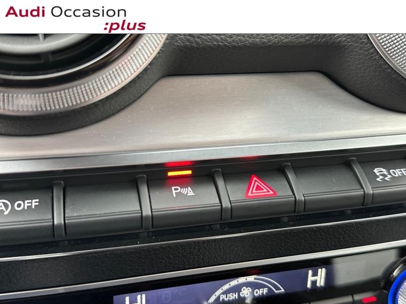 Voitures occasions Audi Q2 S line Paris