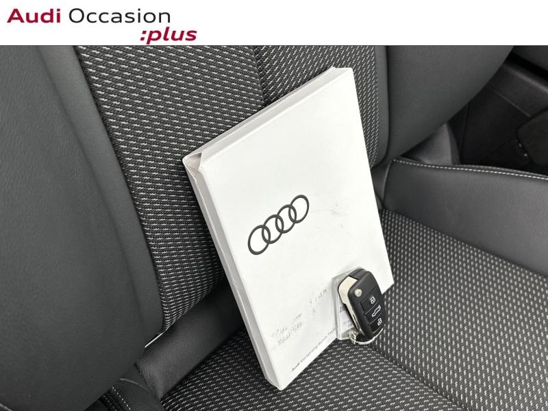 Voitures occasions Audi Q2 S line Paris