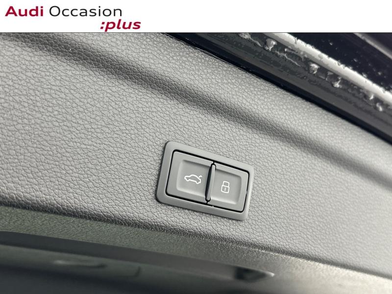 Voitures occasions Audi Q3 Sportback S line Paris