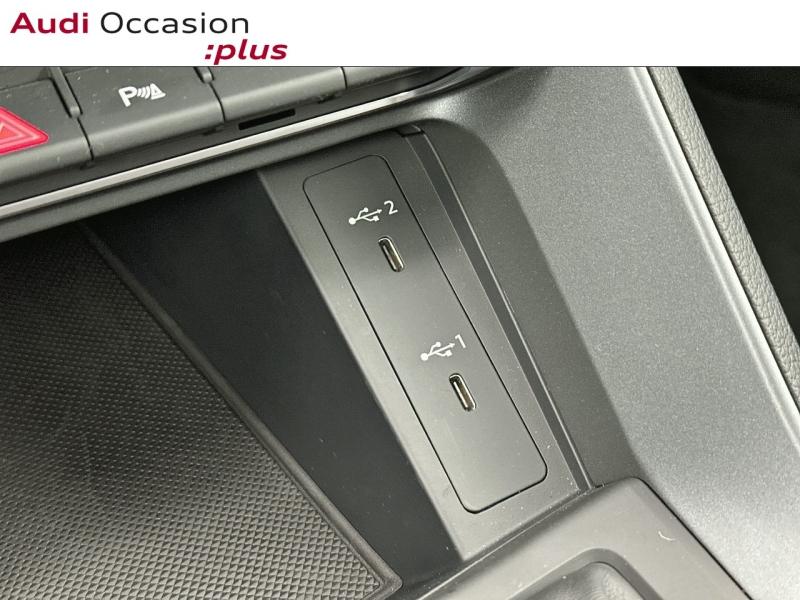 Voitures occasions Audi Q3 Sportback S line Paris