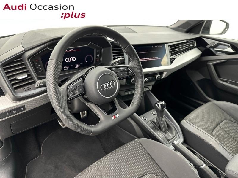 Voitures occasions Audi A1 Sportback S line plus Paris
