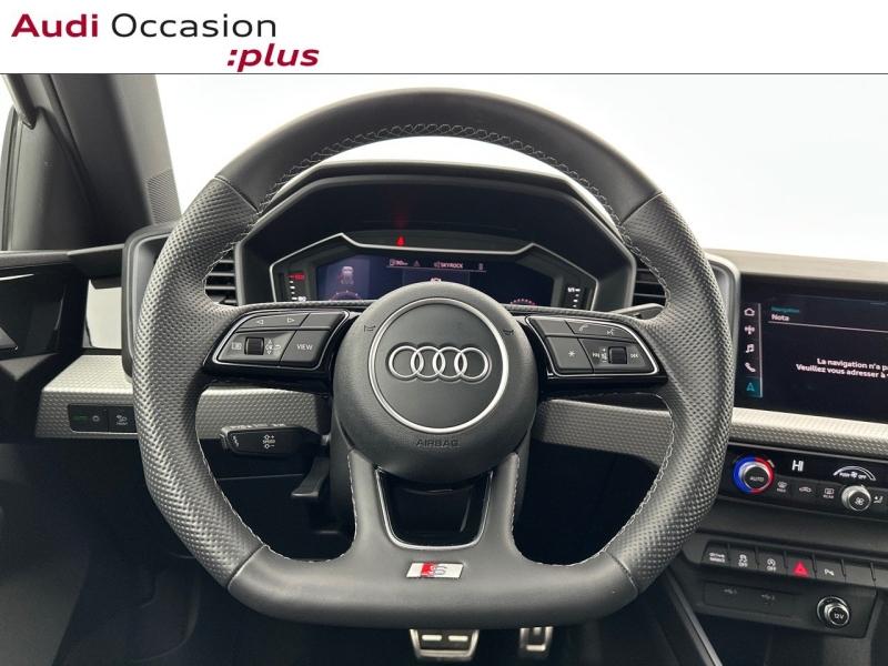Voitures occasions Audi A1 Sportback S line plus Paris