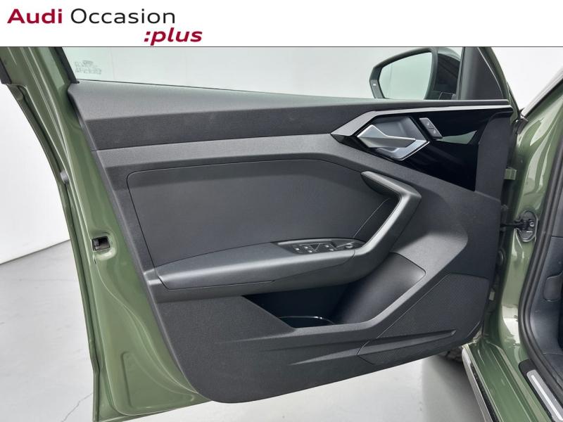 Voitures occasions Audi A1 Sportback S line plus Paris