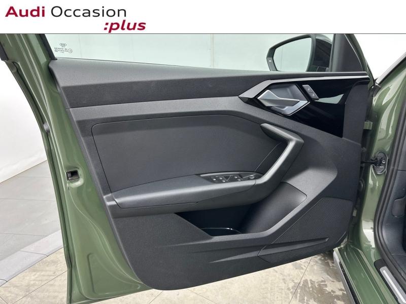 Voitures occasions Audi A1 Sportback S line plus Paris