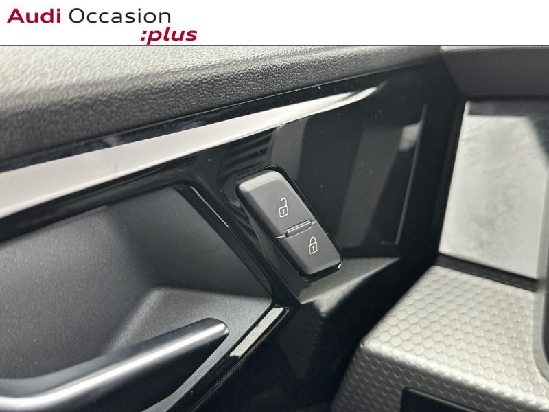 Voitures occasions Audi A1 Sportback S line plus Paris