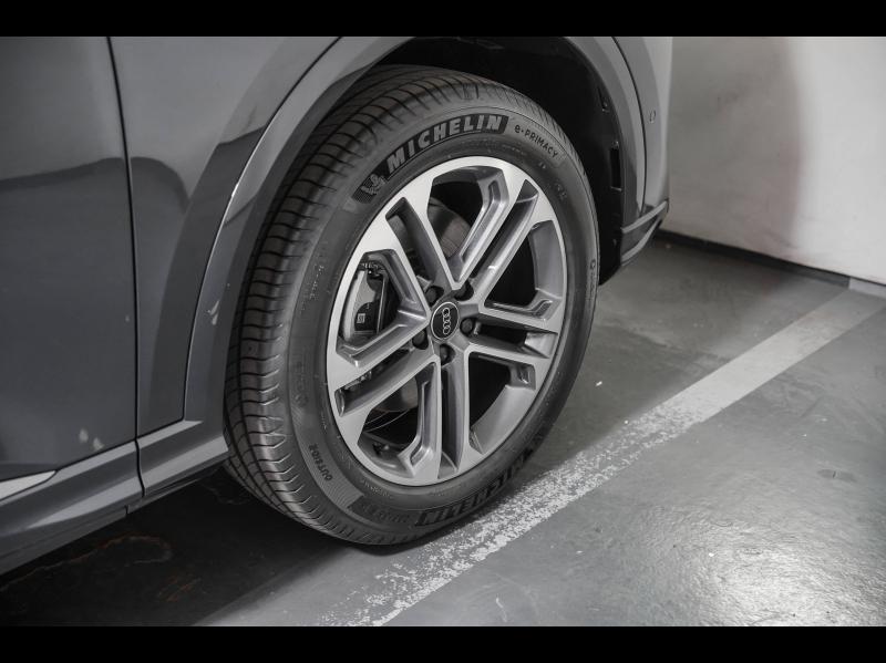 Voitures occasions Audi Q5 Sportback S line Paris