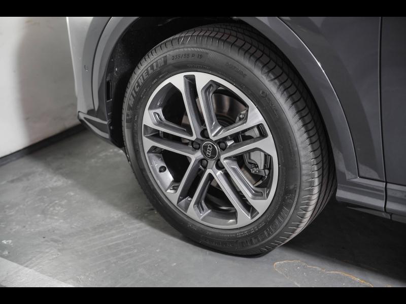 Voitures occasions Audi Q5 Sportback S line Paris