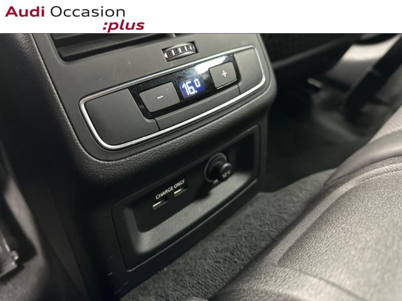 Voitures occasions Audi A5 Cabriolet S line Paris