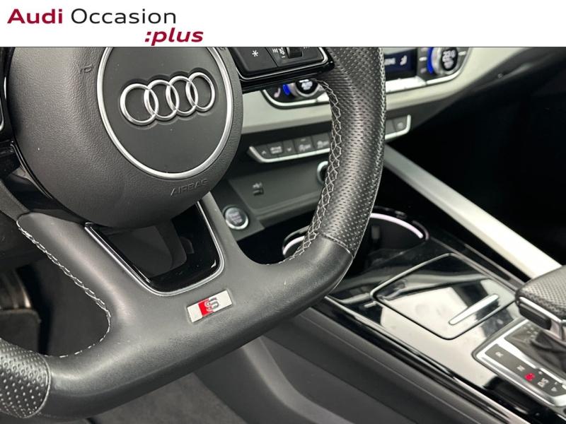 Voitures occasions Audi A5 Cabriolet S line Paris