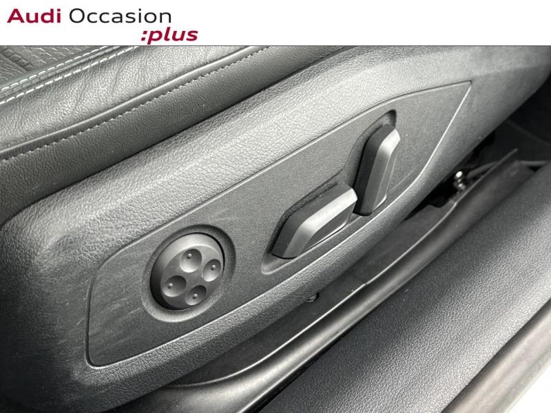 Voitures occasions Audi A5 Cabriolet S line Paris