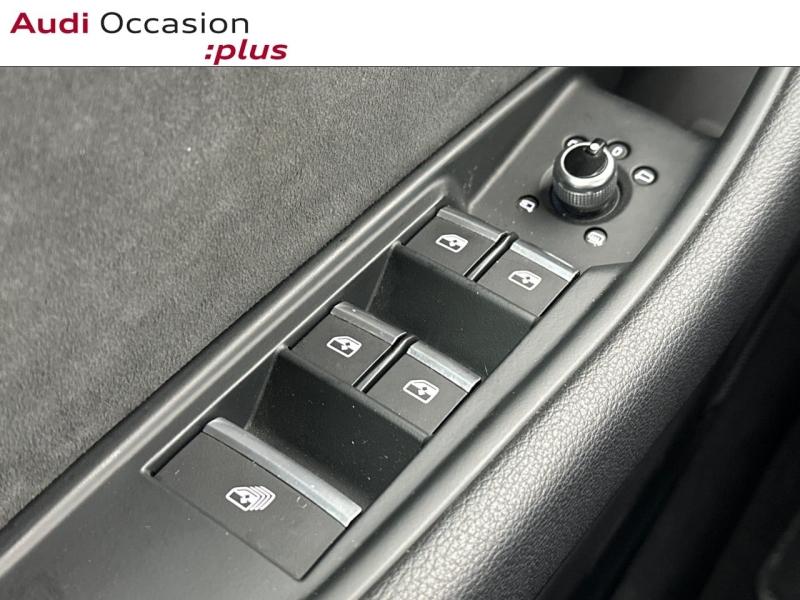 Voitures occasions Audi A5 Cabriolet S line Paris