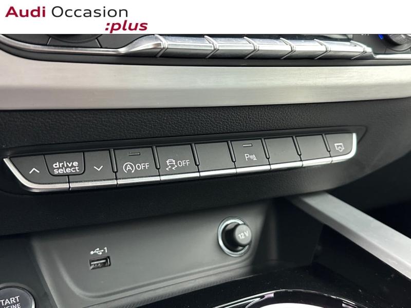 Voitures occasions Audi A5 Cabriolet S line Paris