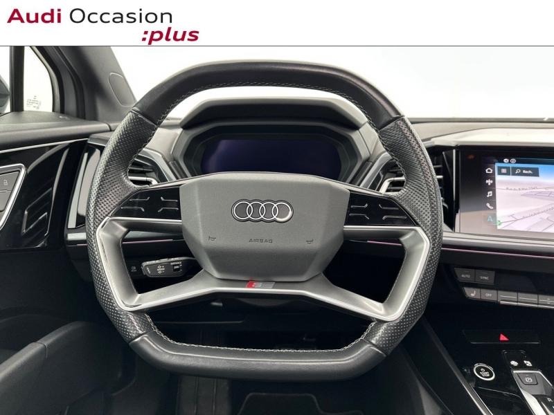 Voitures occasions Audi Q4 e-tron S line Paris