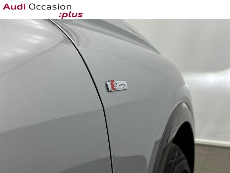 Voitures occasions Audi Q4 e-tron S line Paris