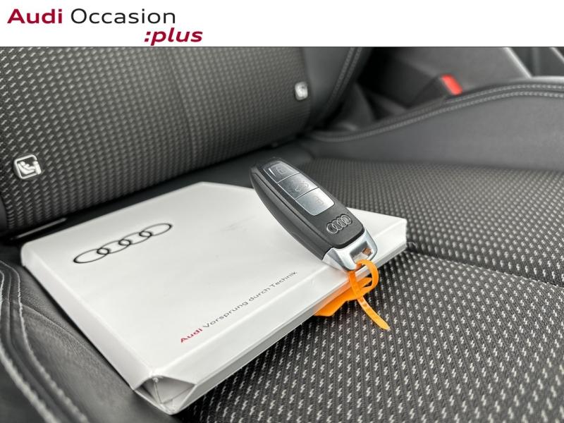 Voitures occasions Audi Q4 e-tron S line Paris