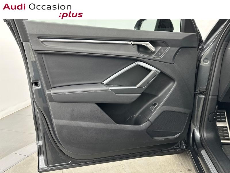Voitures occasions Audi Q3 S line plus Paris