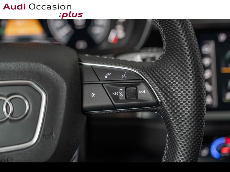 Voitures occasions Audi Q3 Sportback S line Paris
