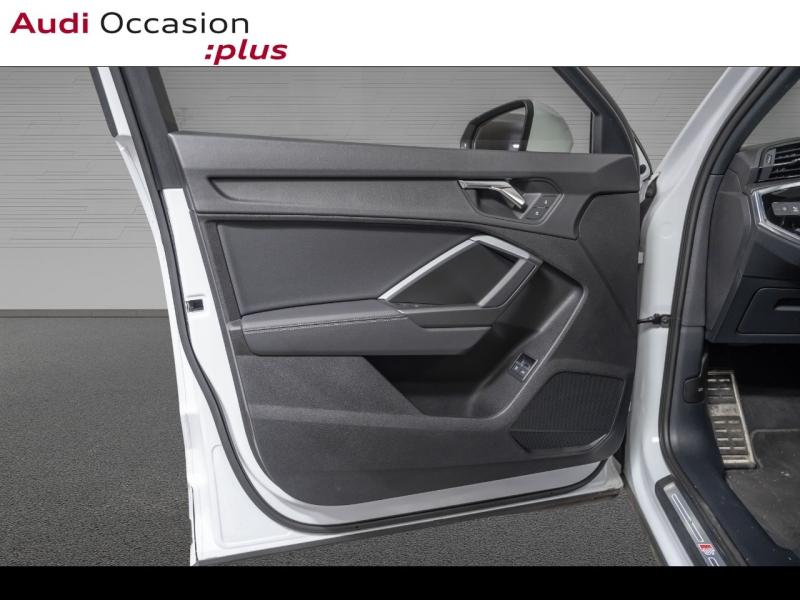 Voitures occasions Audi Q3 Sportback S line Paris
