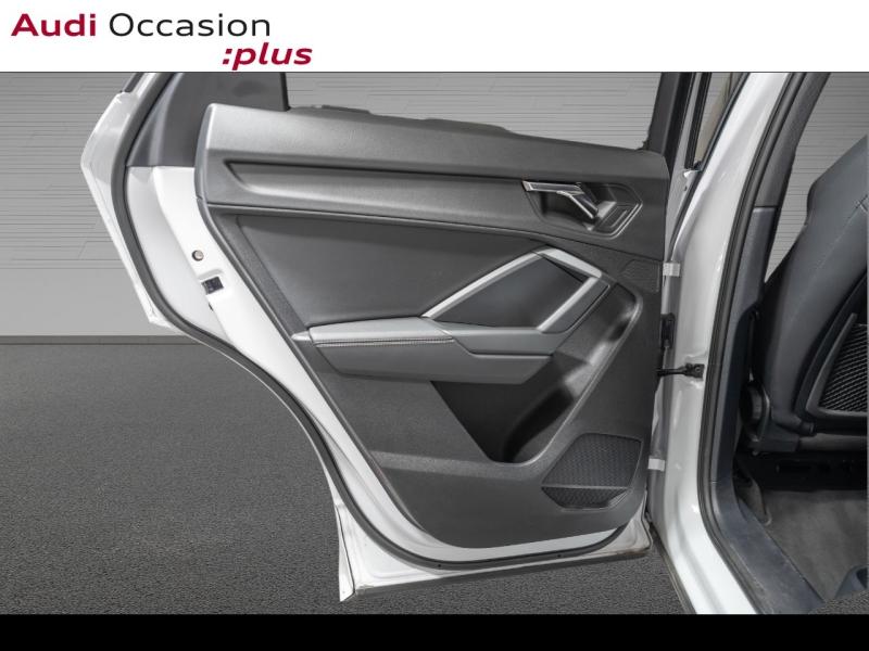 Voitures occasions Audi Q3 Sportback S line Paris