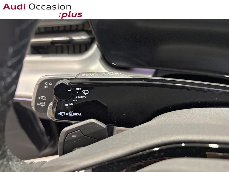 Voitures occasions Audi Q3 Sportback S line Paris