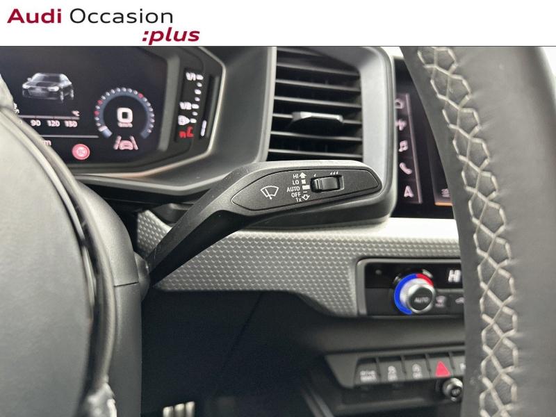 Voitures occasions Audi A1 Sportback S line Paris
