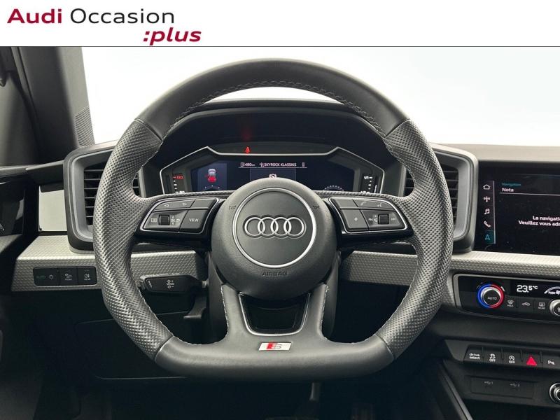 Voitures occasions Audi A1 Sportback S line plus Paris