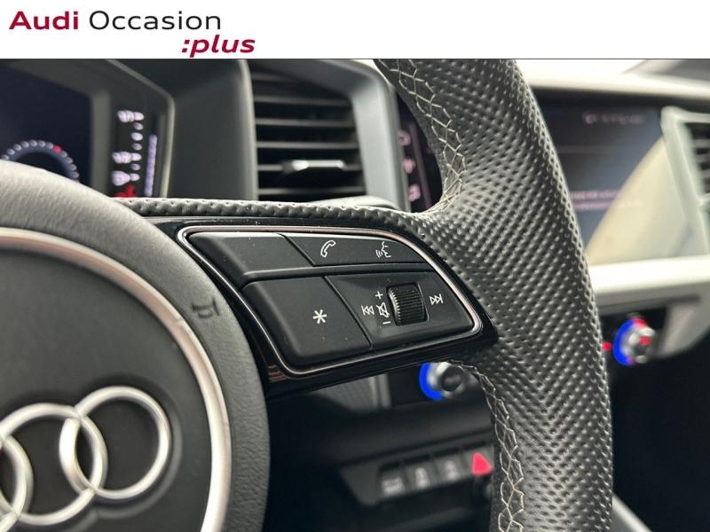 Voitures occasions Audi A1 Sportback S line plus Paris